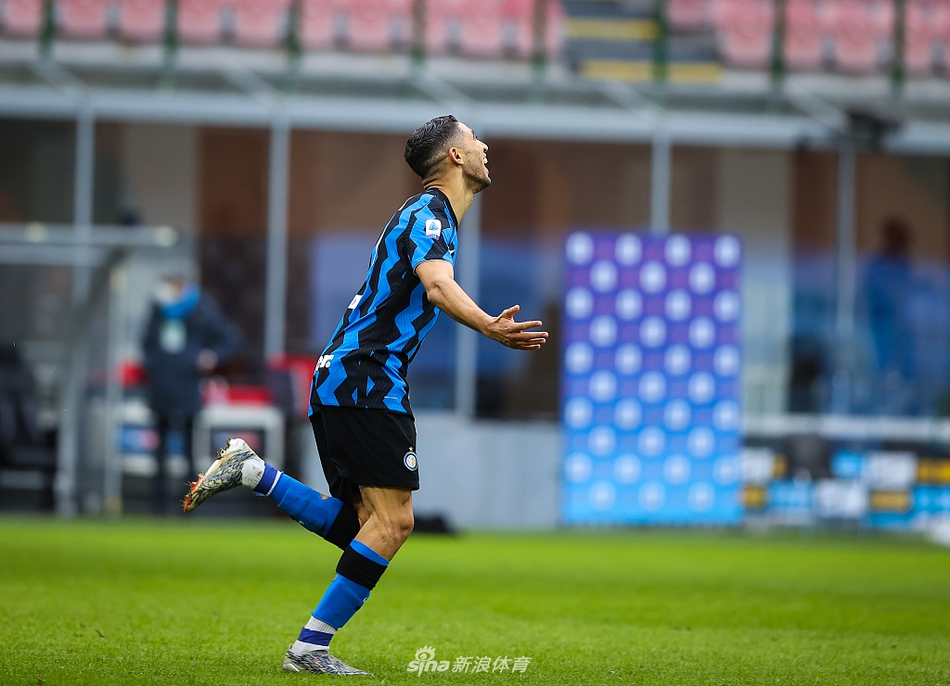 [意甲]国米6-2克罗托内 劳塔罗戴帽