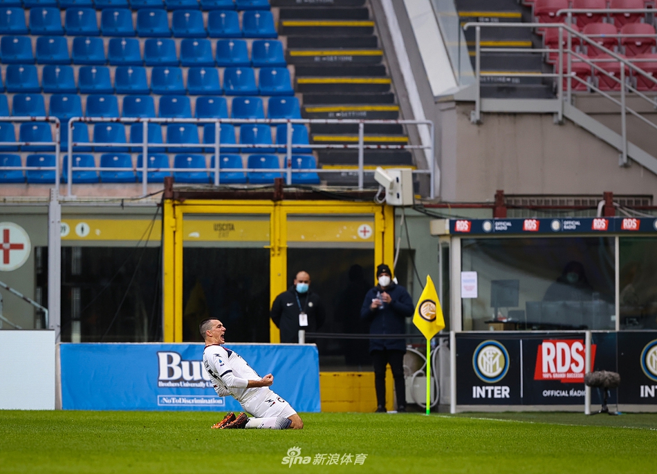[意甲]国米6-2克罗托内 劳塔罗戴帽