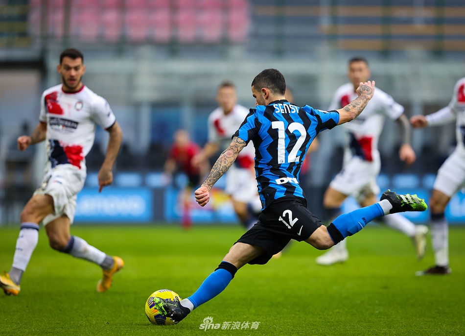 [意甲]国米6-2克罗托内 劳塔罗戴帽