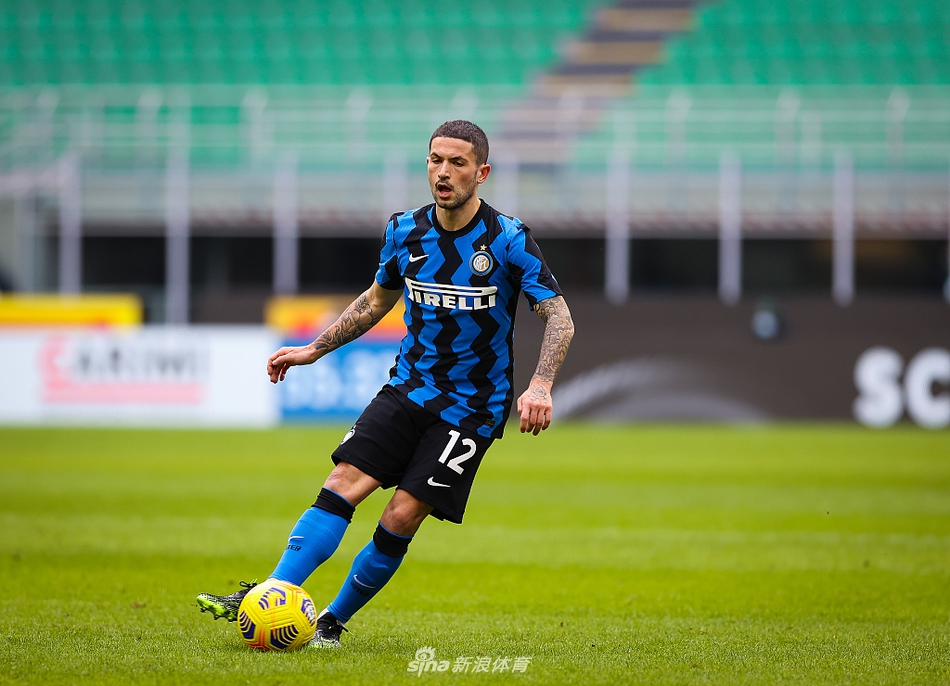 [意甲]国米6-2克罗托内 劳塔罗戴帽