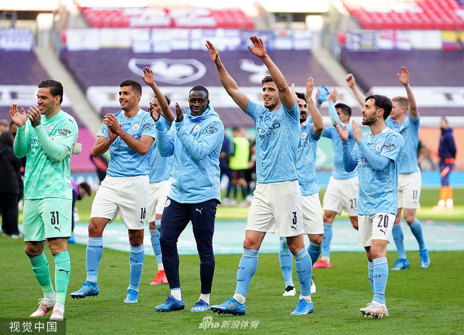 [联赛杯]曼城1-0热刺 豪夺4连冠