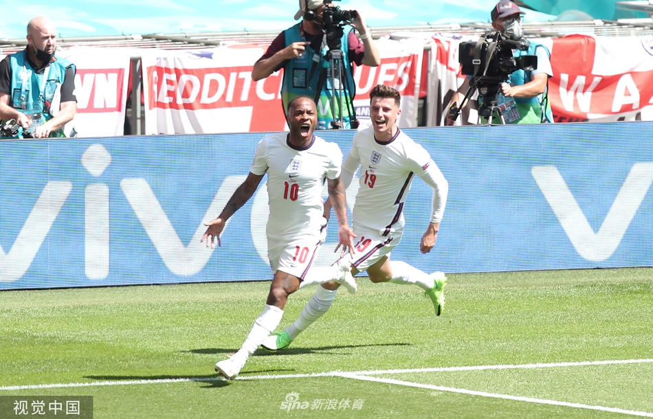 [欧洲杯]英格兰1-0克罗地亚 斯特林破门