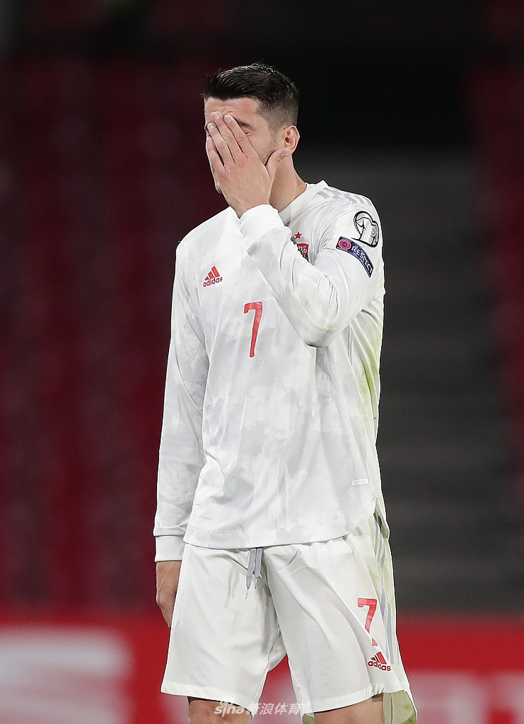 [世预赛]西班牙1-1希腊 莫拉塔破门