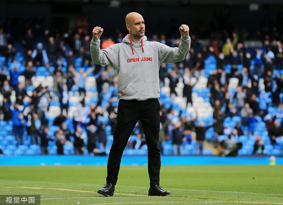 [英超]曼城5-0埃弗顿 阿圭罗两球