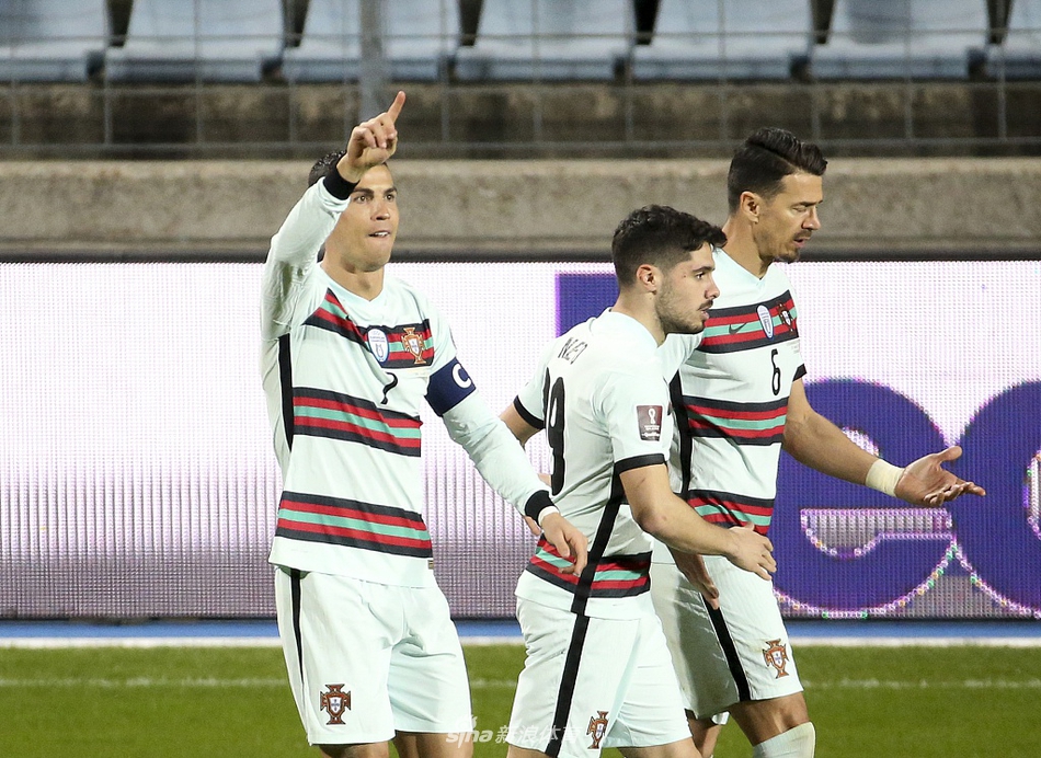 [世预赛]卢森堡1-3葡萄牙 C罗破门