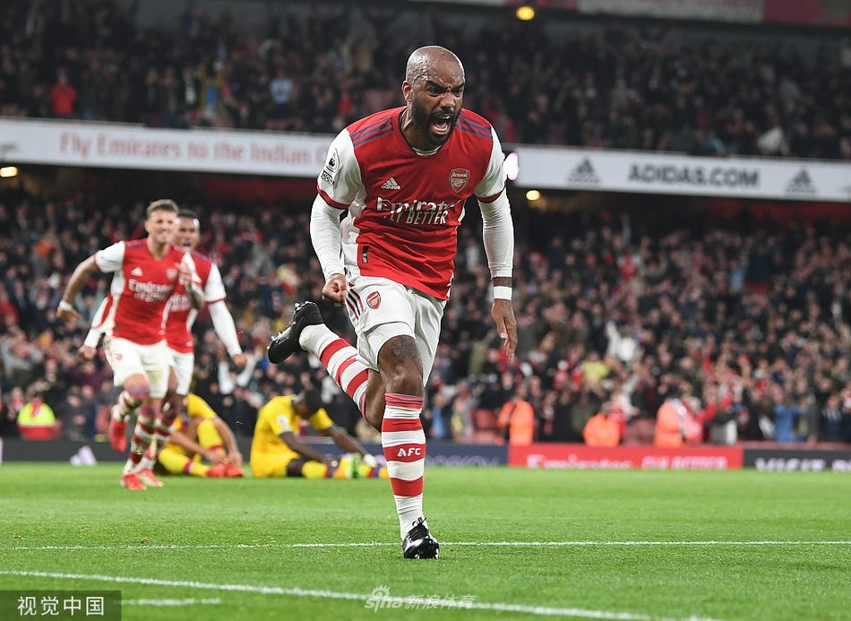 [英超]阿森纳2-2水晶宫 拉卡泽特破门