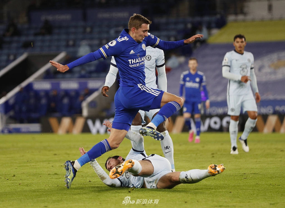 [英超]莱斯特2-0切尔西 3连胜暂登榜首