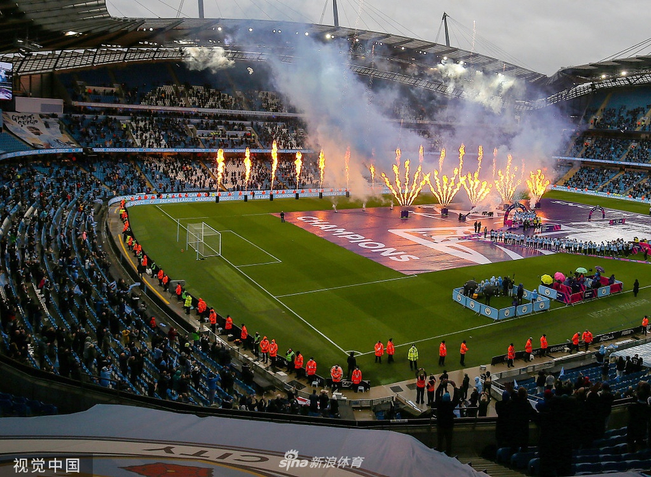 [英超]曼城5-0埃弗顿 阿圭罗两球