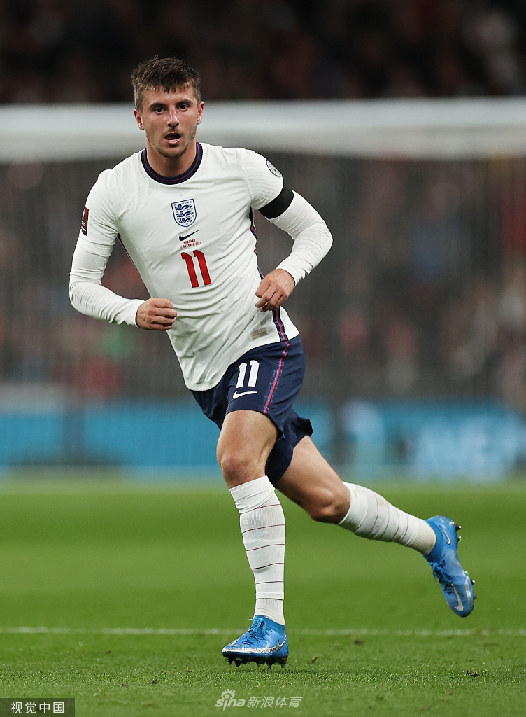[世预赛]英格兰1-1匈牙利 斯通斯破门