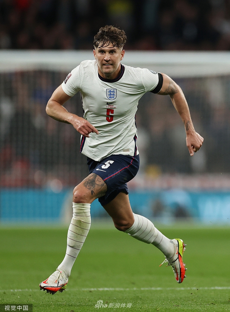 [世预赛]英格兰1-1匈牙利 斯通斯破门