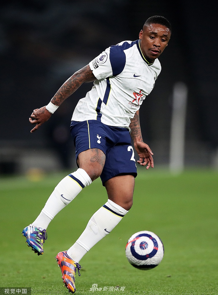 [英超]热刺4-0谢联 贝尔帽子戏法