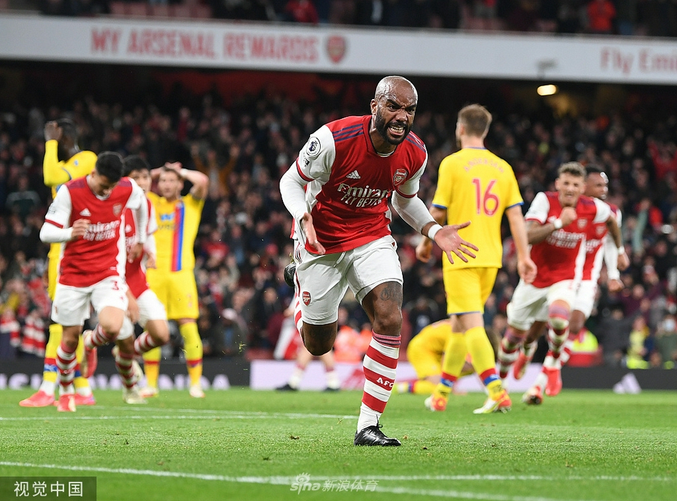 [英超]阿森纳2-2水晶宫 拉卡泽特破门
