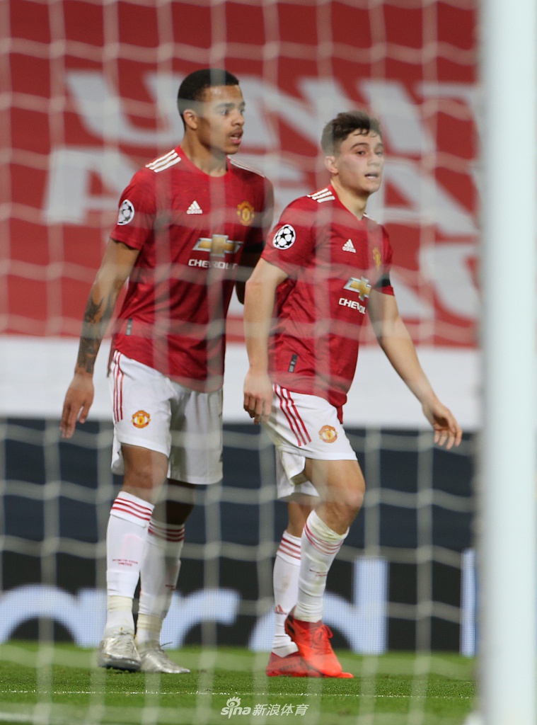 [欧冠]曼联4-1伊斯坦布尔 B费双响