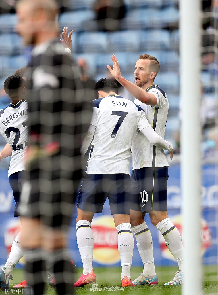 [英超]莱斯特2-4热刺 贝尔两球