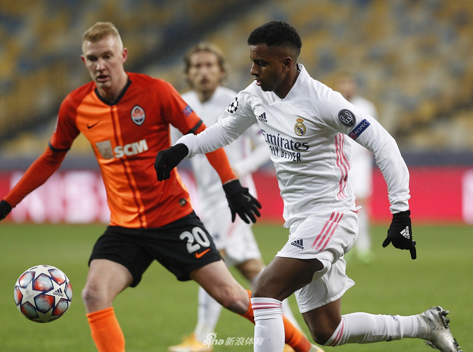 [欧冠]皇马0-2负顿涅茨克矿工 出线告急