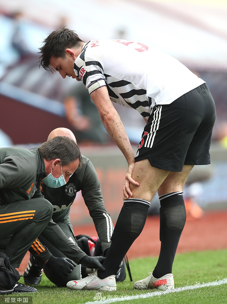 [英超]维拉1-3曼联 卡瓦尼破门