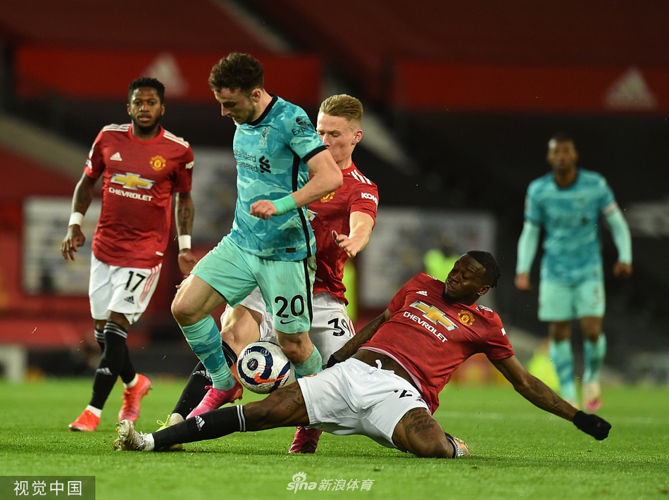 [英超]曼联2-4利物浦 菲尔米诺两球