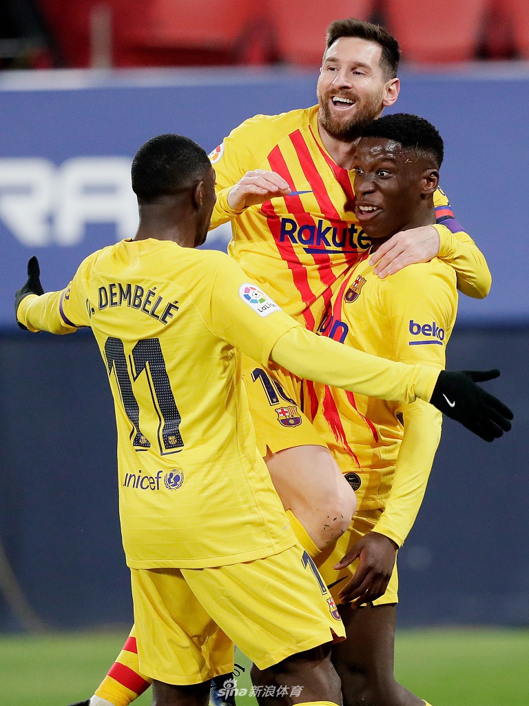 [西甲]奥萨苏纳0-2巴萨 梅西两助攻