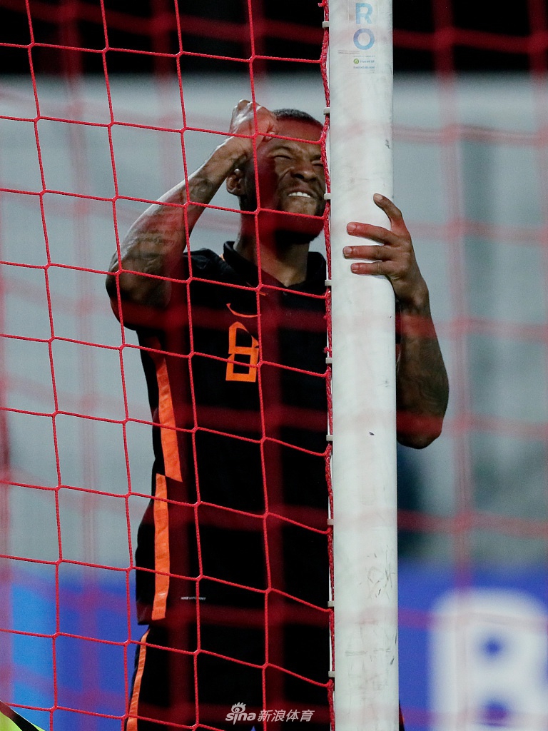 [世预赛]直布罗陀0-7荷兰 德佩两球