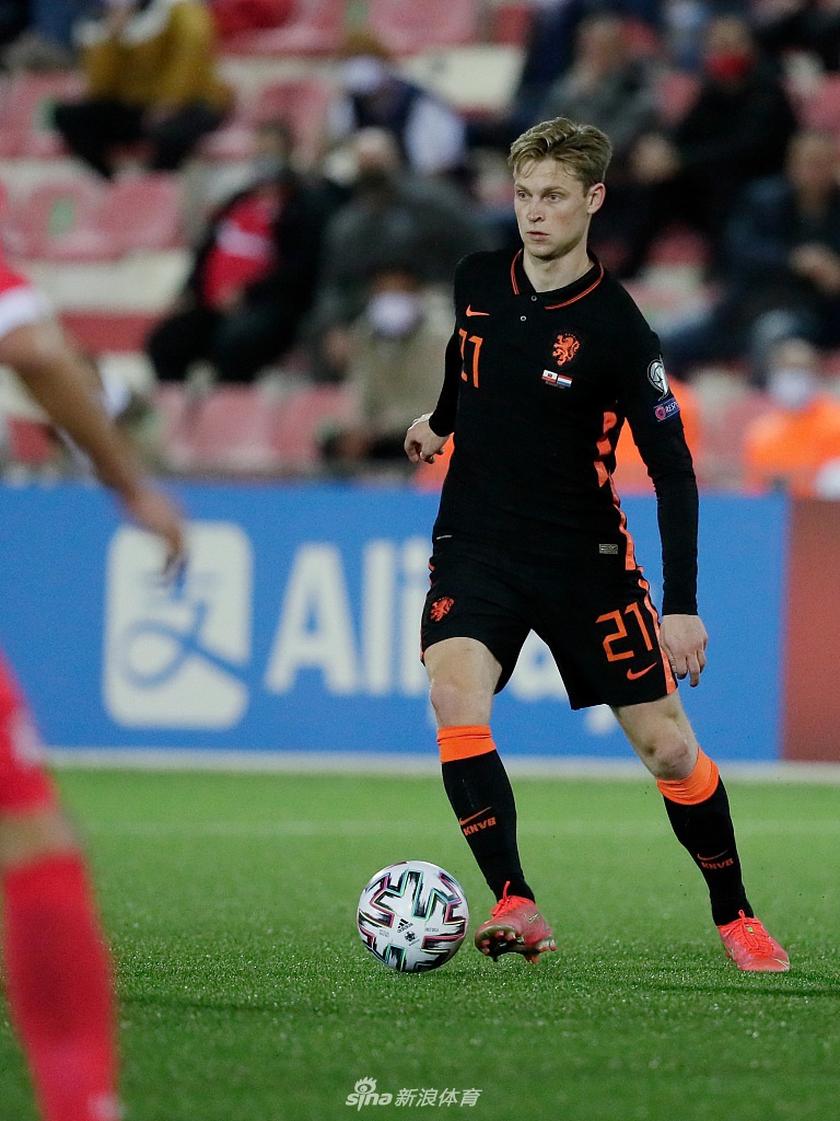 [世预赛]直布罗陀0-7荷兰 德佩两球