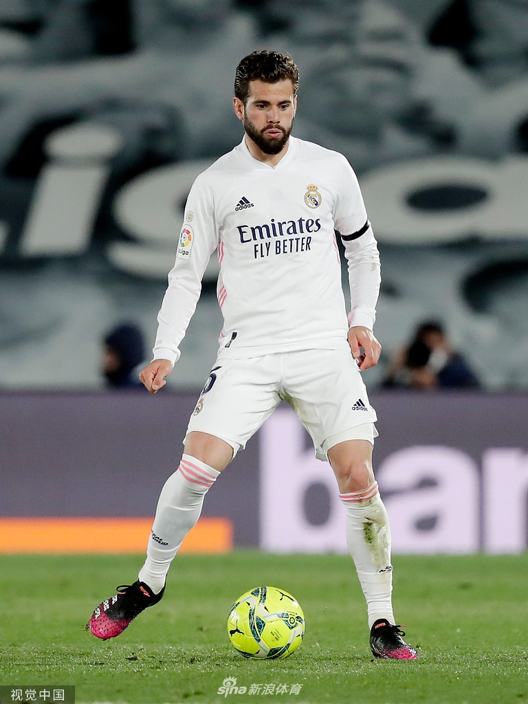 [西甲]皇马2-2塞维利亚 皇马压哨扳平