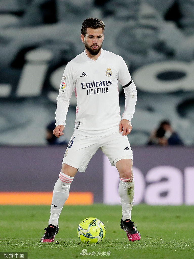 [西甲]皇马2-2塞维利亚 皇马压哨扳平