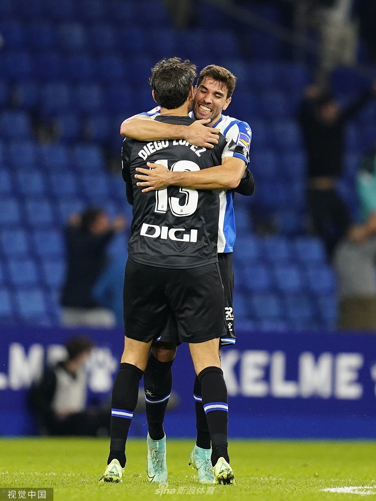 [西甲]西班牙人2-0加的斯 武磊90分钟替补登场