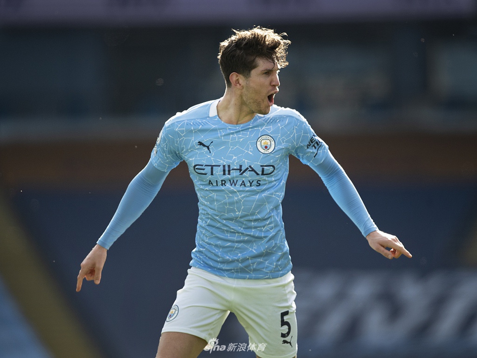 [英超]曼城2-1西汉姆 豪取20连胜