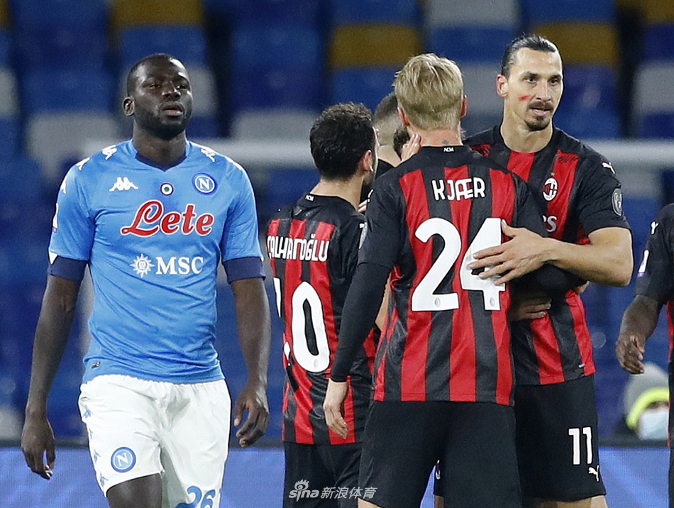 [意甲]那不勒斯1-3AC米兰 伊布两球