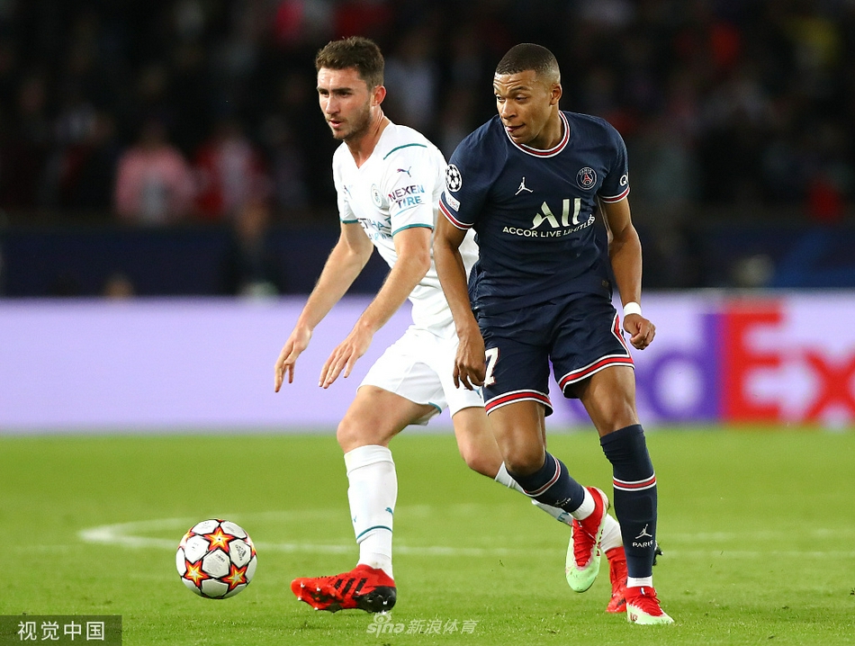 [欧冠]大巴黎2-0曼城 梅西破门