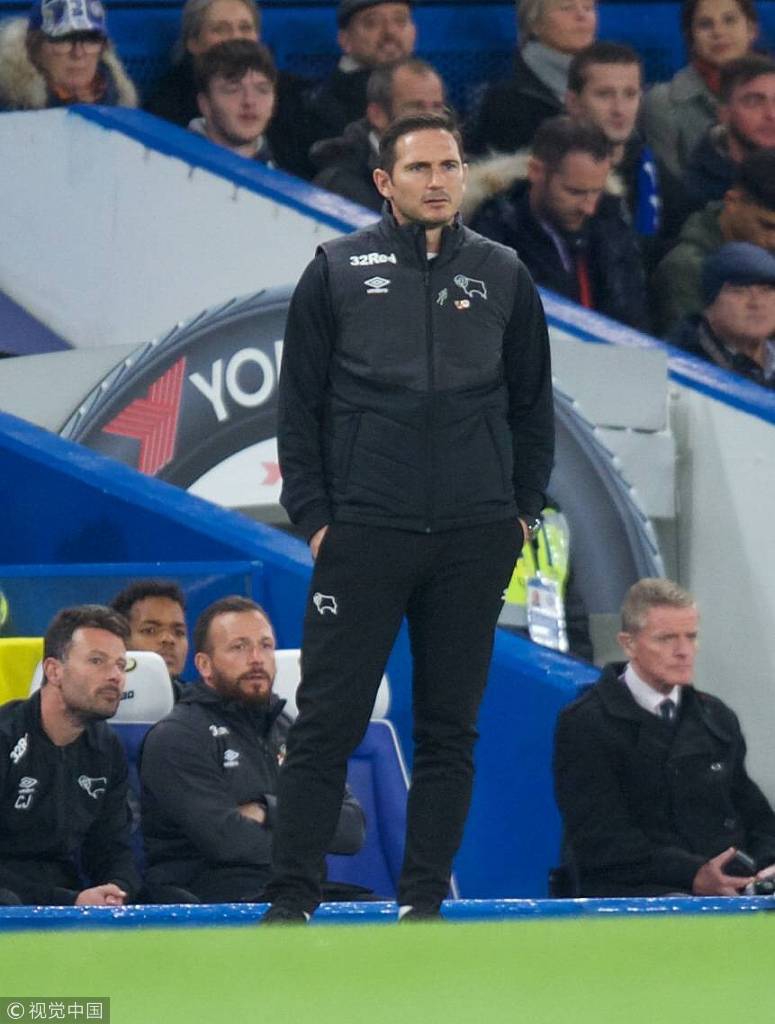 兰帕德重返斯坦福桥