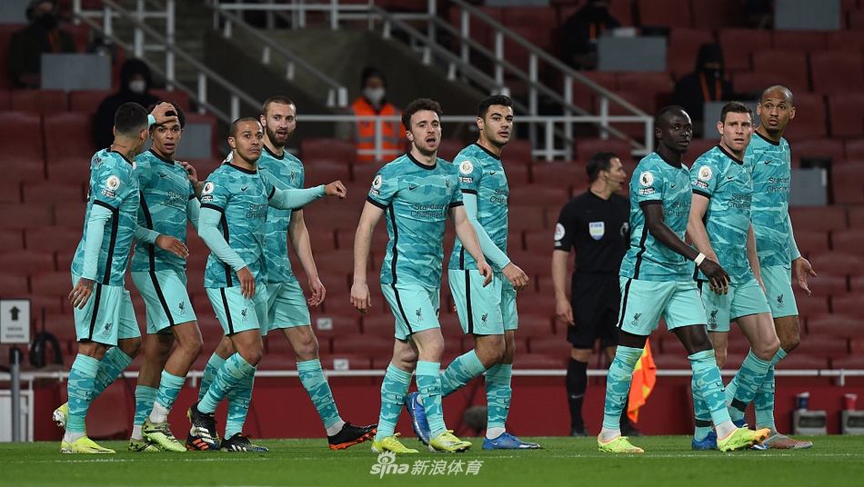 [英超]阿森纳0-3利物浦 若塔两球