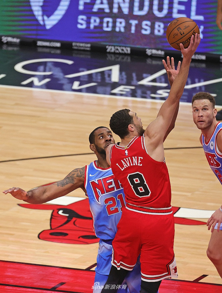 [NBA常规赛]篮网107-115公牛