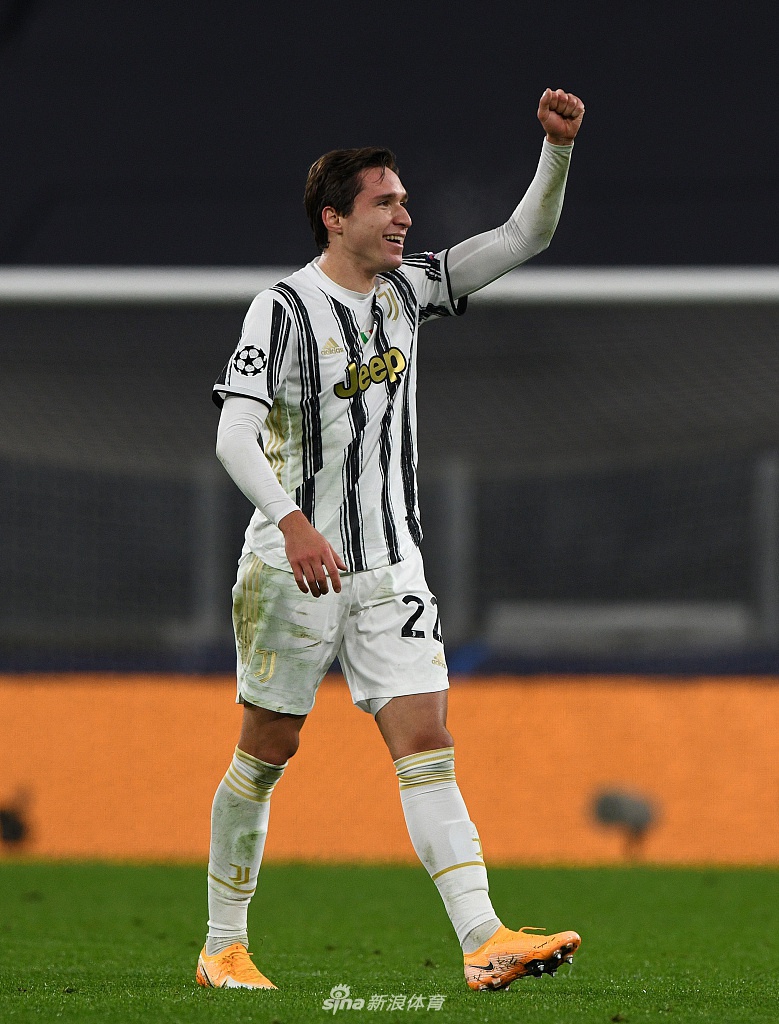 [欧冠]尤文3-0基辅迪纳摩 首位女主裁