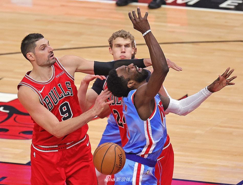 [NBA常规赛]篮网107-115公牛