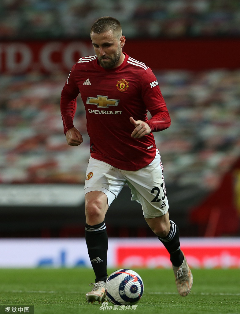 [英超]曼联2-4利物浦 菲尔米诺两球