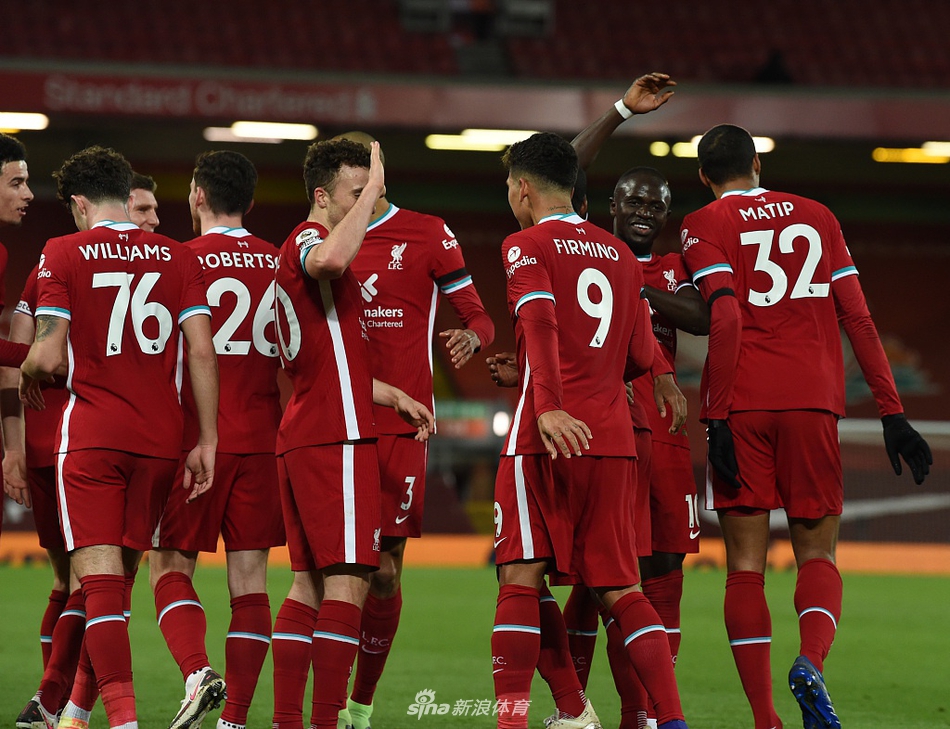 [英超]利物浦3-0莱斯特