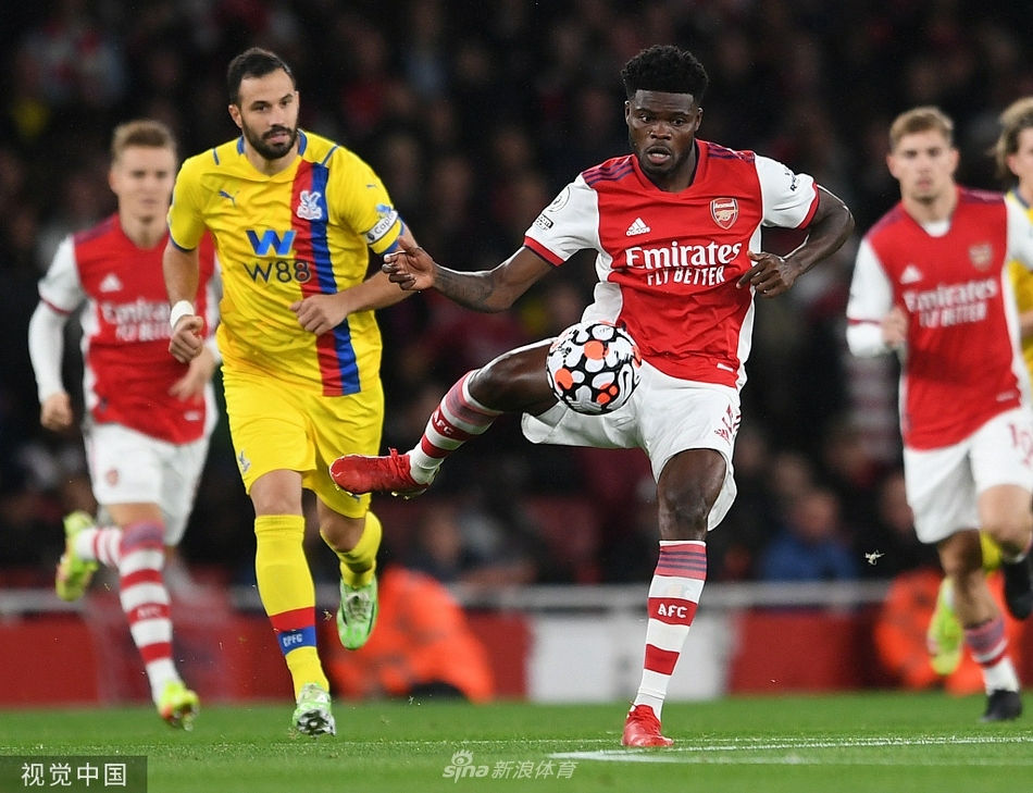 [英超]阿森纳2-2水晶宫 拉卡泽特破门