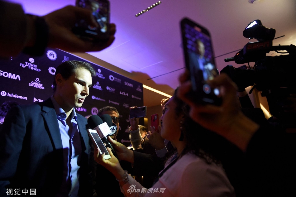 纳达尔领衔出席红毯活动