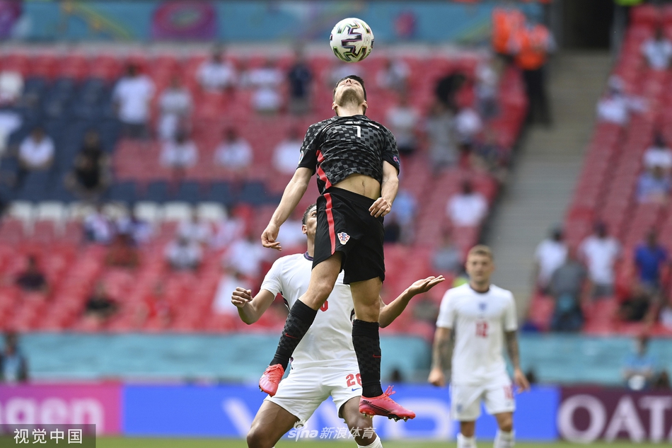 [欧洲杯]英格兰1-0克罗地亚 斯特林破门