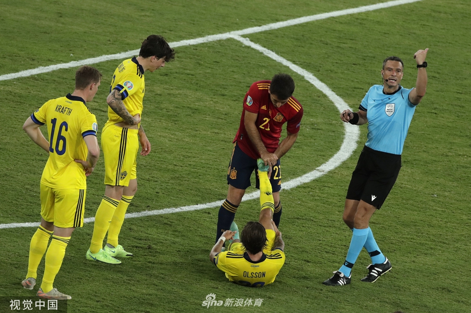 [欧洲杯]西班牙0-0瑞典 莫拉塔错失良机