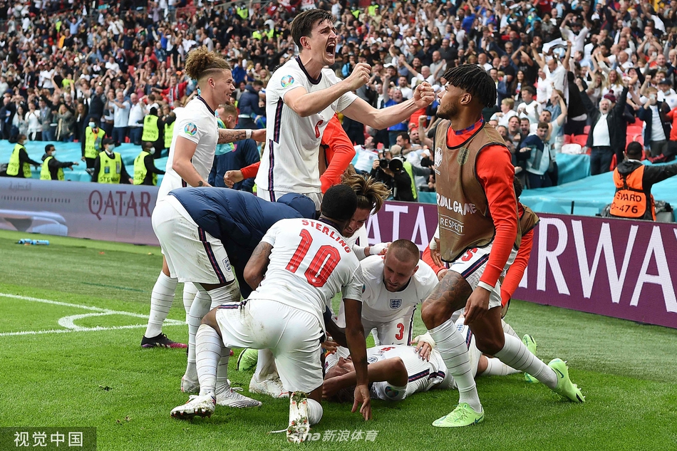 [欧洲杯]英格兰2-0淘汰德国 斯特林凯恩破门