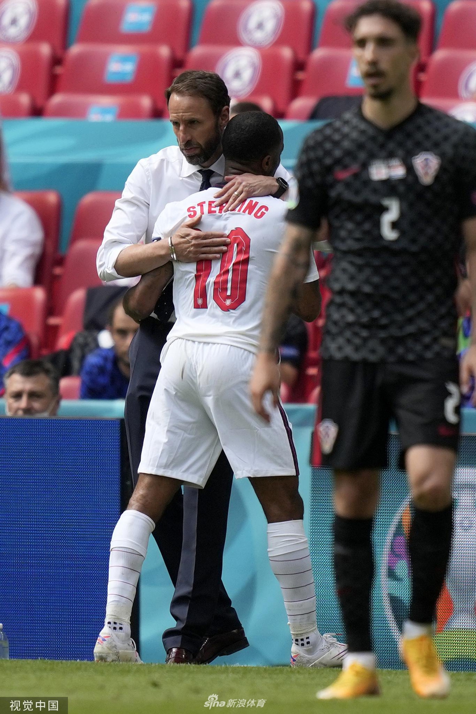 [欧洲杯]英格兰1-0克罗地亚 斯特林破门