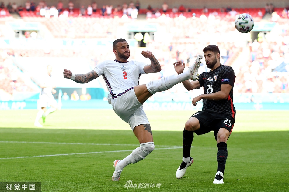 [欧洲杯]英格兰1-0克罗地亚 斯特林破门