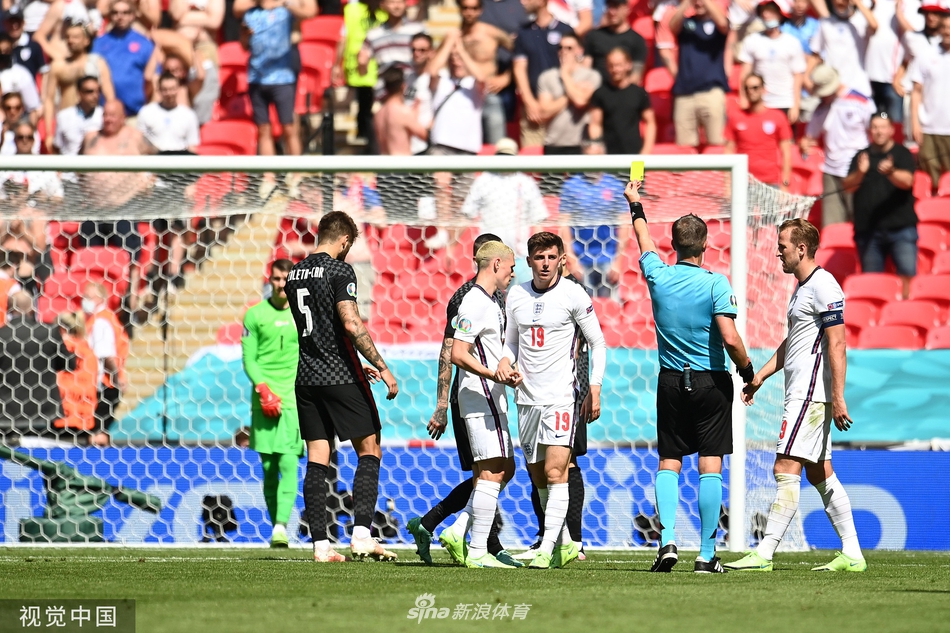 [欧洲杯]英格兰1-0克罗地亚 斯特林破门