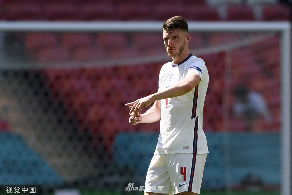 [欧洲杯]英格兰1-0克罗地亚 斯特林破门