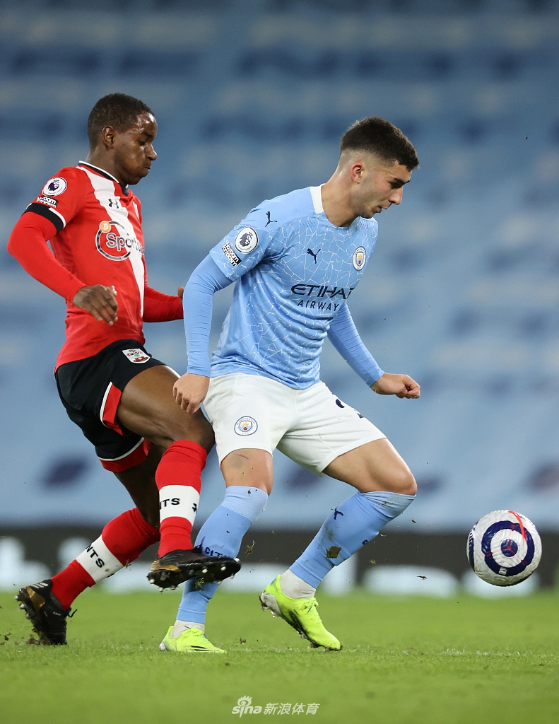 [英超]曼城5-2南安普顿 德布劳内马赫雷斯两球