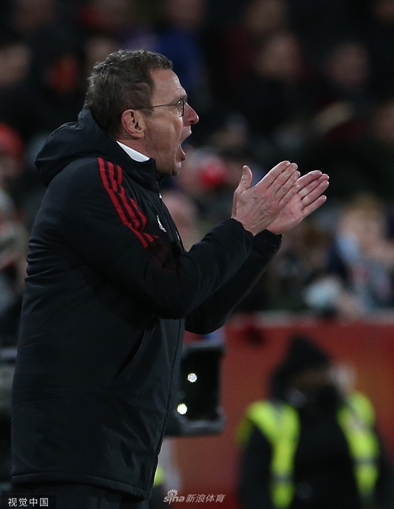 [英超]布伦特福德1-3曼联 B费助攻双响