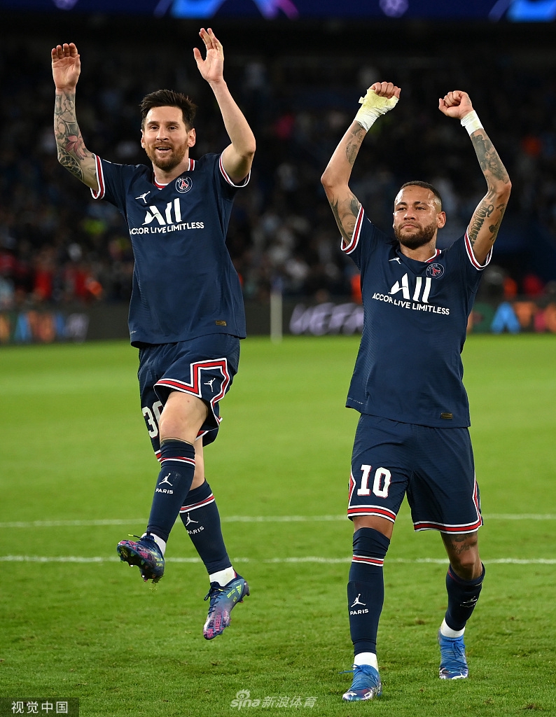 [欧冠]大巴黎2-0曼城 梅西破门