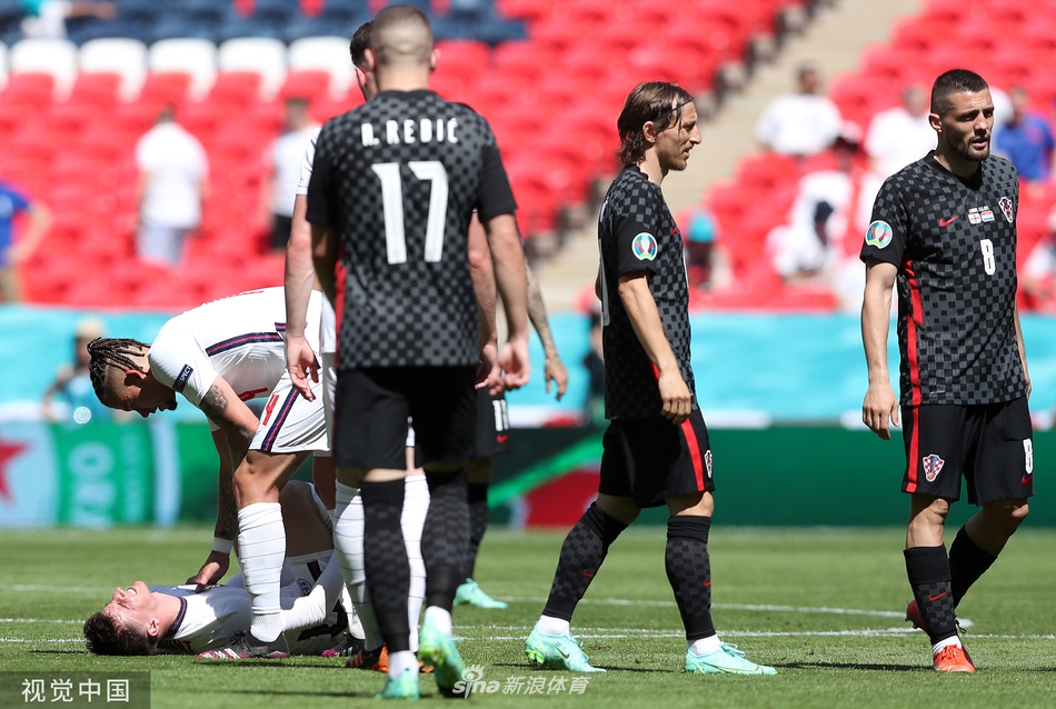 [欧洲杯]英格兰1-0克罗地亚 斯特林破门